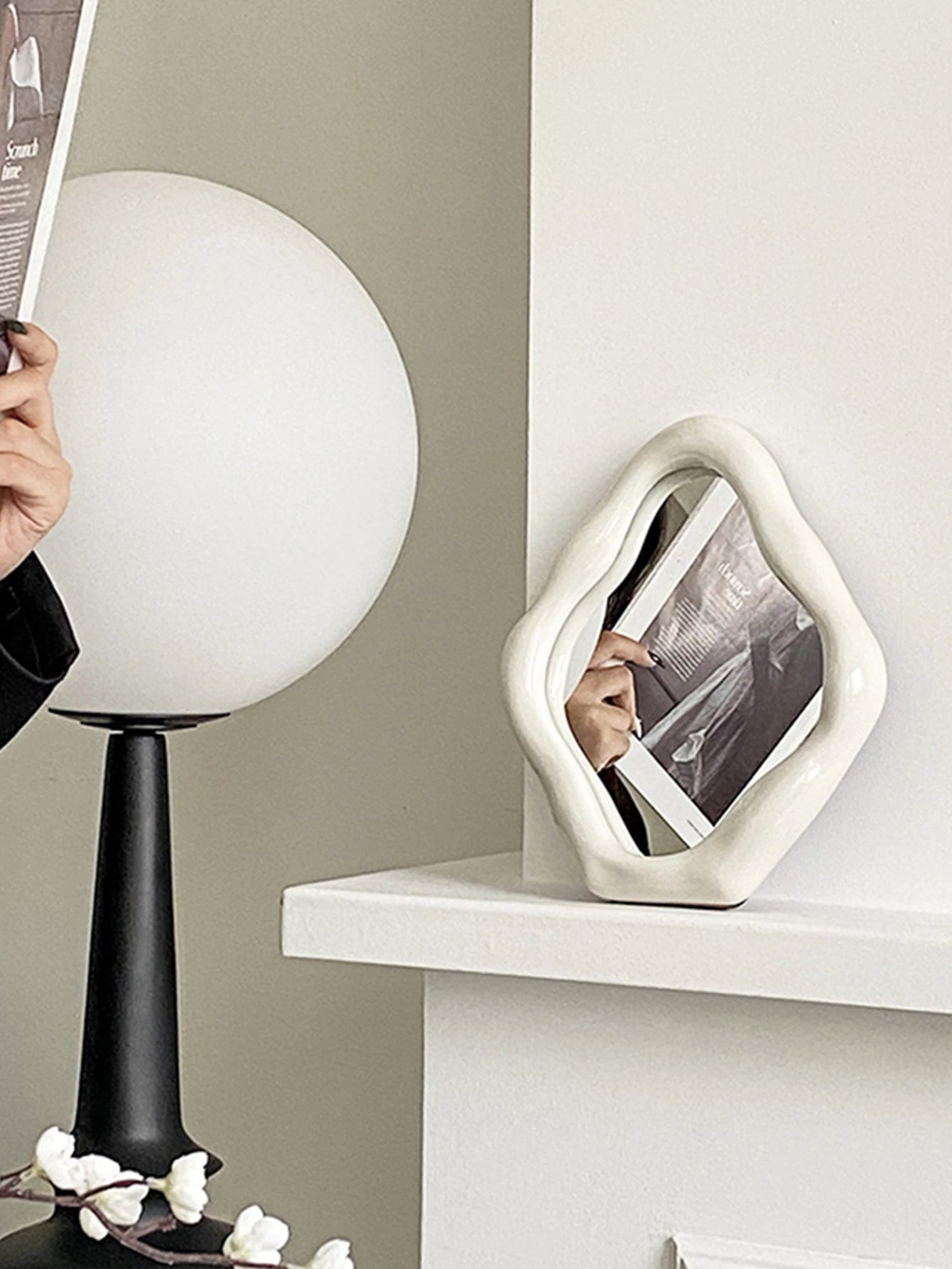 Irregular vintage dresser mirror high color French makeup mirror bedroom desktop decorative ornaments