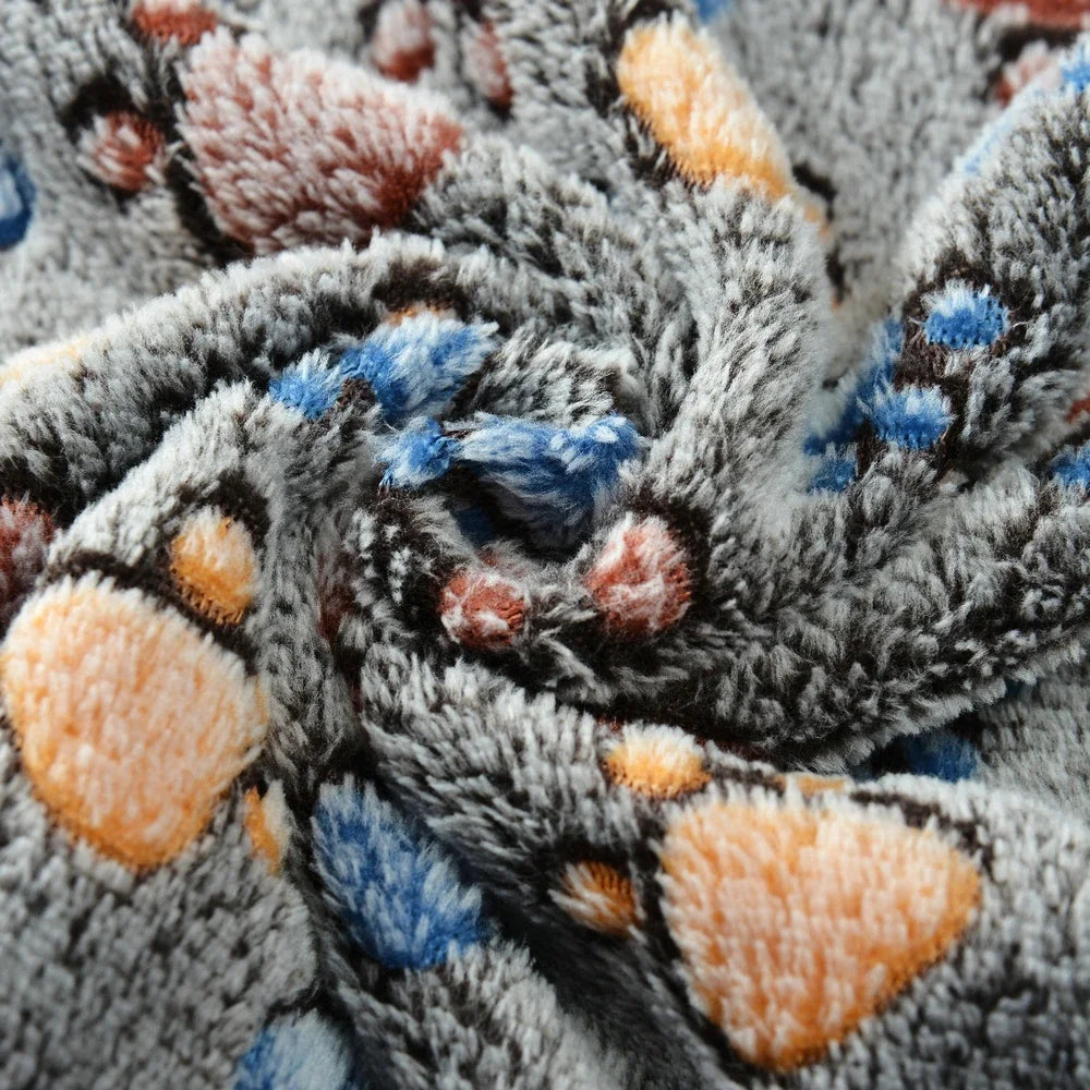 Warm Pet Cat Blanket Autumn Winter Cozy Thicken Fleece Kitten Footprint Bed Mat for Small Medium Big Cats Dog Chihuahua Supplies