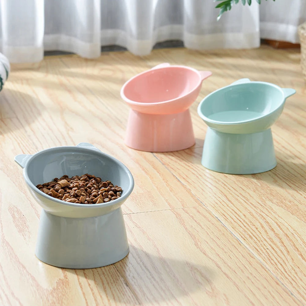 Tilted Cat Food Bowl Elevated Cat Bowl Ergonomic Cat Food Dish Anti Vomiting Plastic Feeding Bowl Non Slip for Flat- Faced Cats
