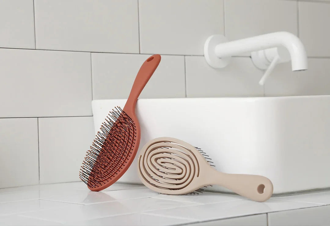 Youpin Xinzhi Relaxing Elastic Massage Comb Portable Hair Brush Massage Brush Magic Brushes Head Combs