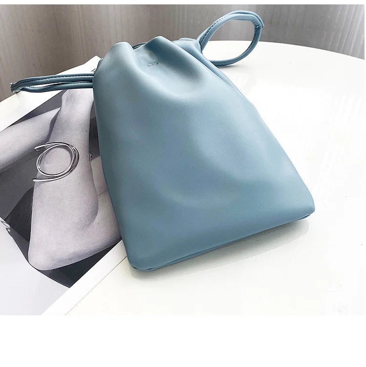 Casual Drawstring Bag Style Women Crossbody Bag Candy Color Lady Mini Bucket Bag for Mobile Phone Female Shoulder Purse Wallet