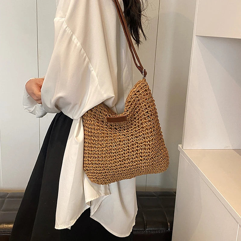 Bohemian Straw Beach Bags For Women High Capacity Handmade Shoulder Bag Casual Woven Totes Bag Shopping Clutch Handbag Purse