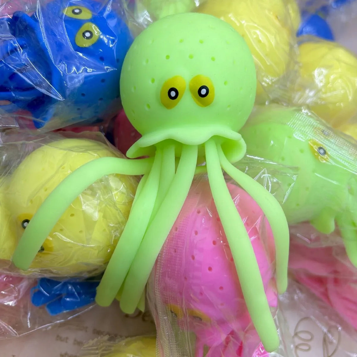 Children's Pool Bath Toys Squeeze OctopusToys And Dragon Dolls That Stare Into Given As Birthday Presents To Relieve Stress