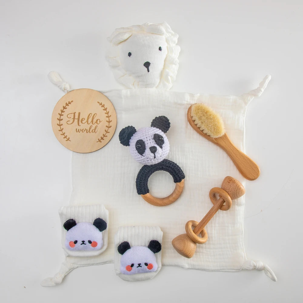 Newborn Bath Set Baby Drool Towel,Socks,Rattle,Brush,Mileage Card Gifts Box Photography Props Accessories Wooden Children's Gift