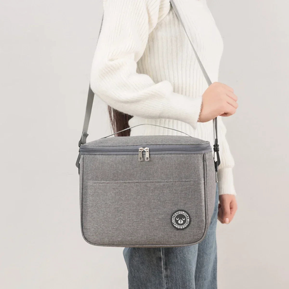 Large capacity insulated tote bag with shoulder straps, lunch bag, student thick waterproof bento bag, picnic bag