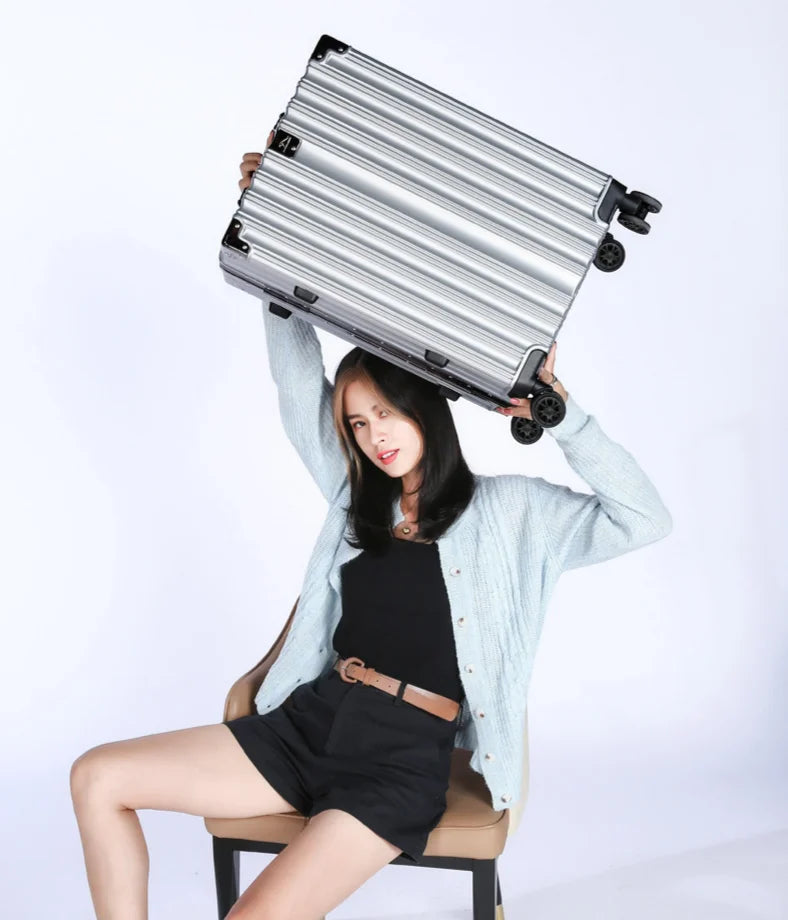 Trolley Luggage Aluminum Frame Rolling Luggage Case 20 24 26 28 inch Travel Suitcase on Wheels Combination Lock Carry on Luggage