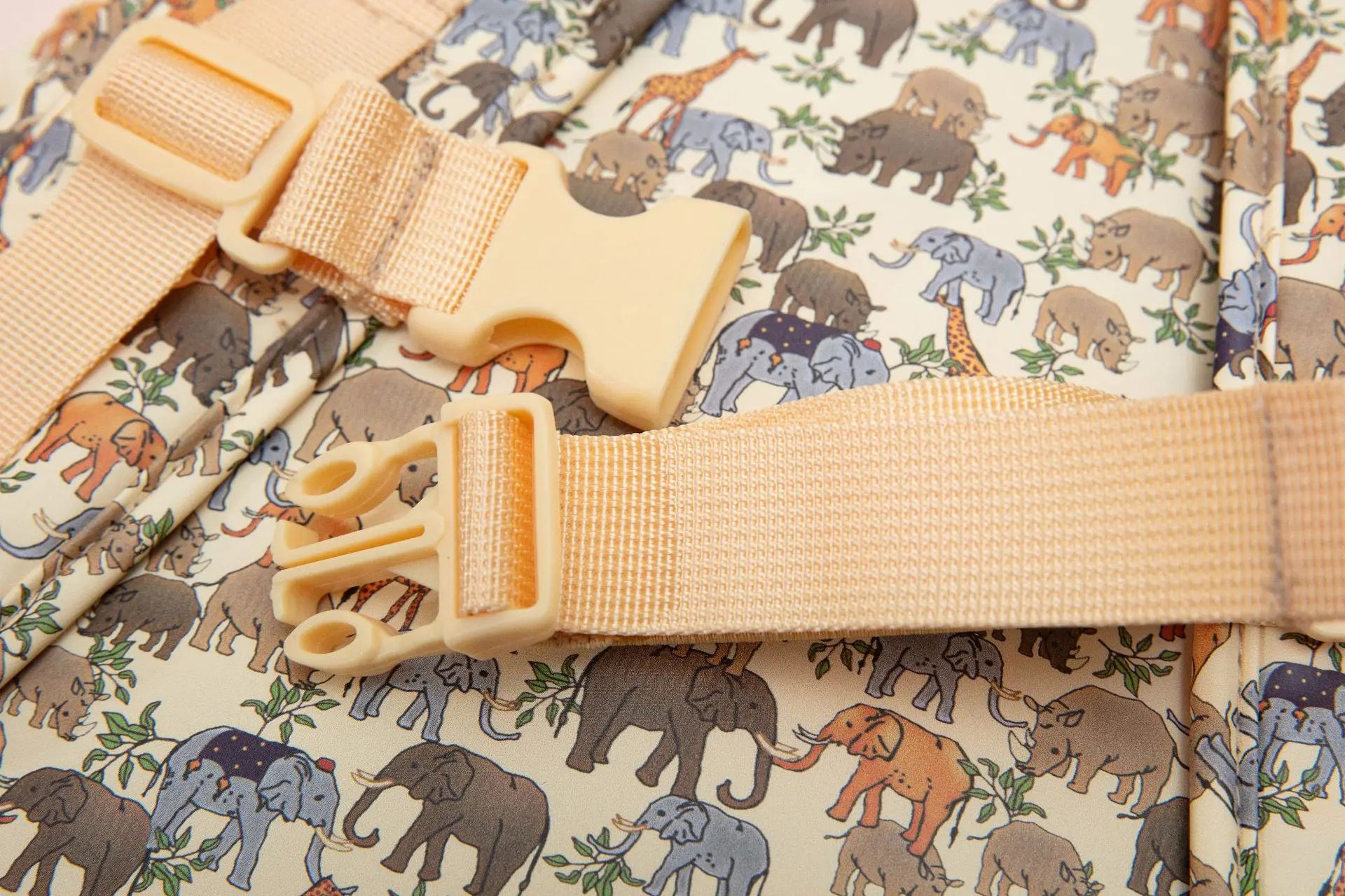 Baby Backpack Primary Schoolbag Kindergarten Kids Bags 2025 Brand Design Traveling Mom Children's Boys Girls Gift Storage