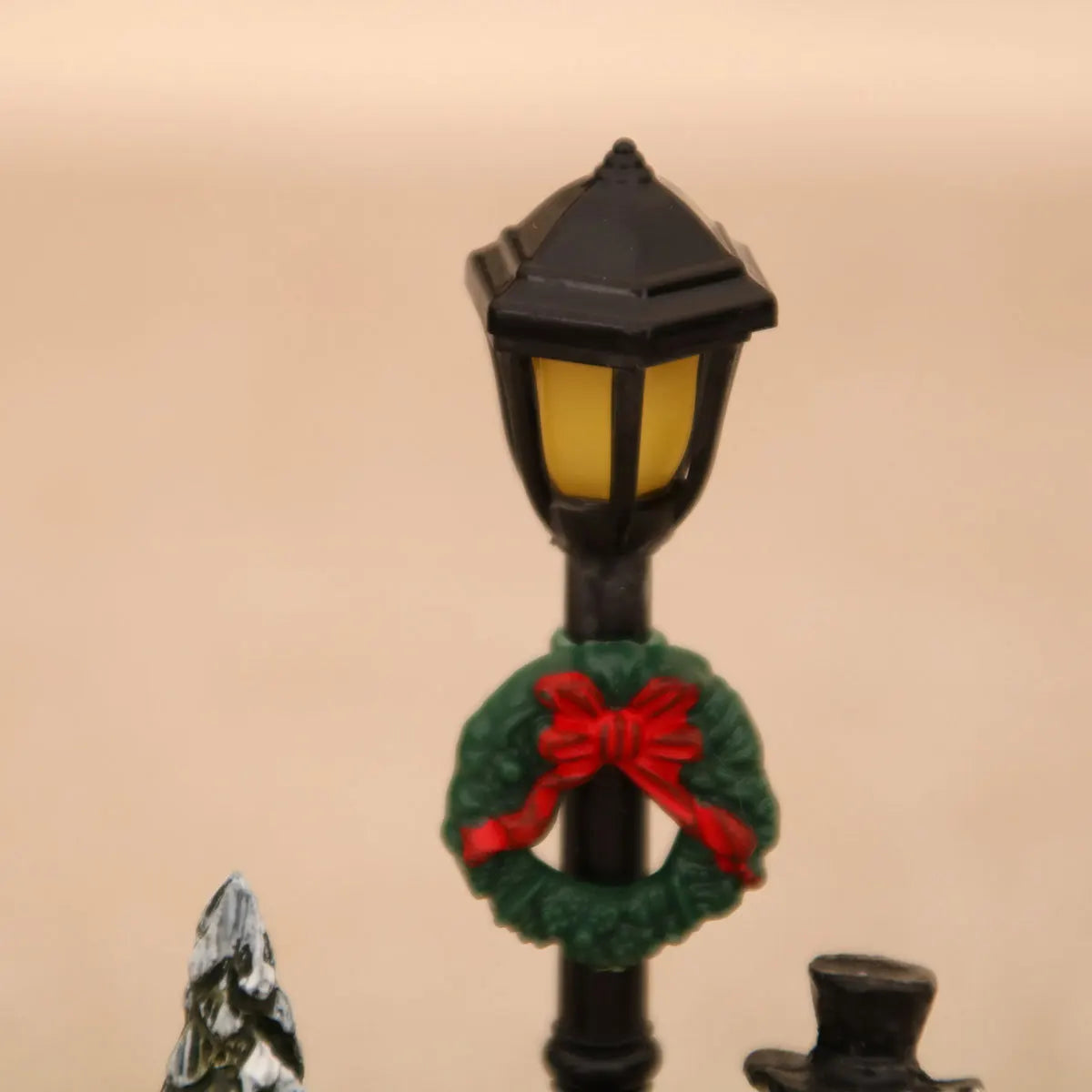 LED Light-emitting Christmas Decorative Ornaments Small House Micro Landscape Christmas Snowman Street Lamp Ornaments Xmas Gifts