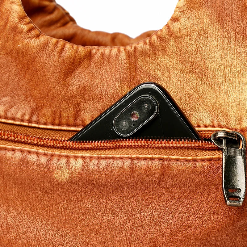 Y2k Women Shoulder Bag Vintage Punk Goth Fashion Designer Leather Tote Bag Large Capacity Rivet Motorcycle Handbag