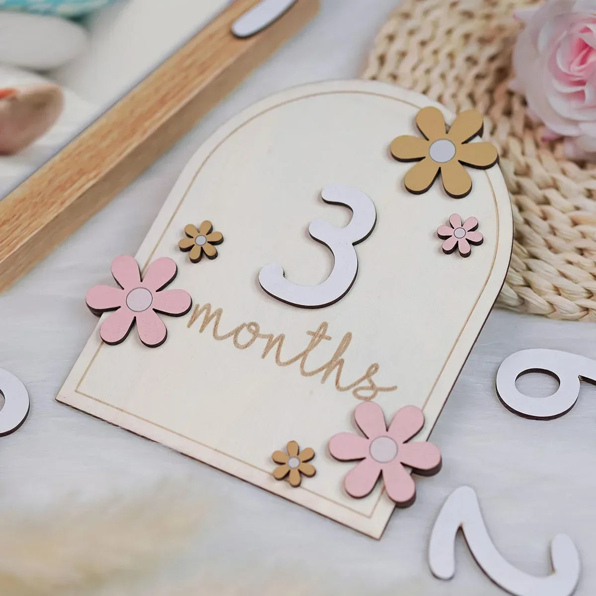 Newborn Wooden Monthly Milestone Cards Keepsakes Double Sides Flowers Number Month Girls Boys Baby Photography Props Accessories