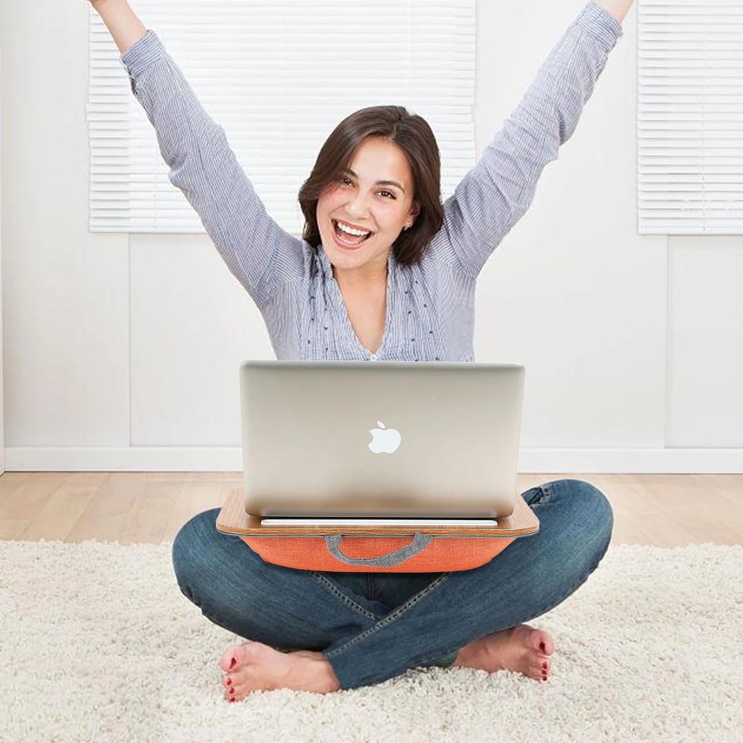 MUMUCC Lazy Laptop Table with Cushions and Slots, Multifunctional  Mini Pillow Table, Portable Room Desk, Office Lumbar Support