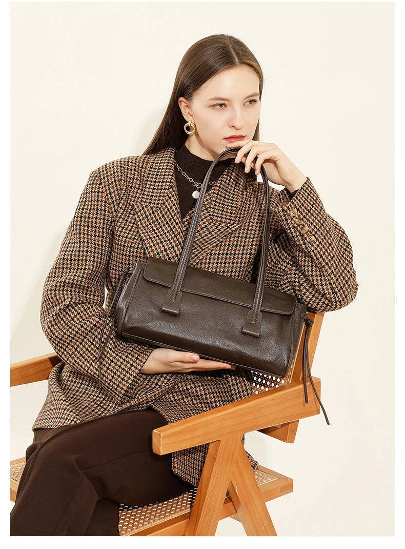 2025 New Genuine Leather Women's Shoulder Bag Large Capacity Cowhide Luxury Handbag Long Strip Black Baguette Bag Female