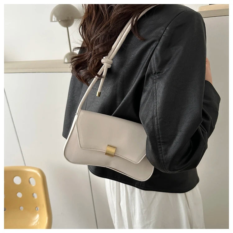 Simple Metal Buckle Handbag MessengerBag, Stylish and Versatile Shoulder Underarm Bag, Chic Baguette Bags for Women Daily Use