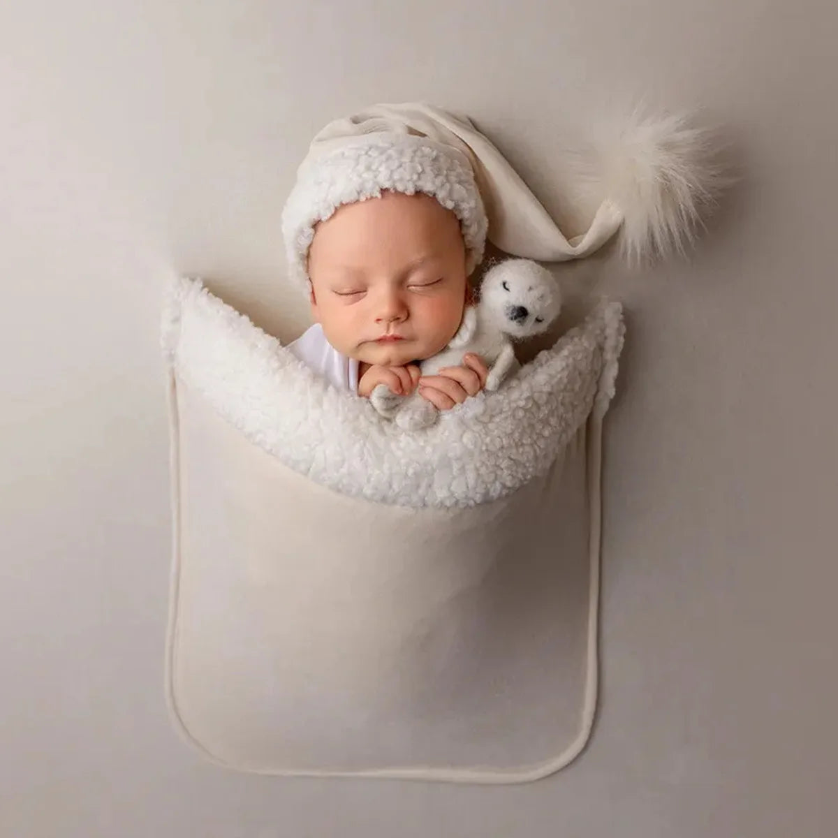Newborn Photography Clothing Set Christmas Hat+Pocket Background Cloth 2Pcs Infant Studio Baby Photo Prop Accessory Santa Outfit