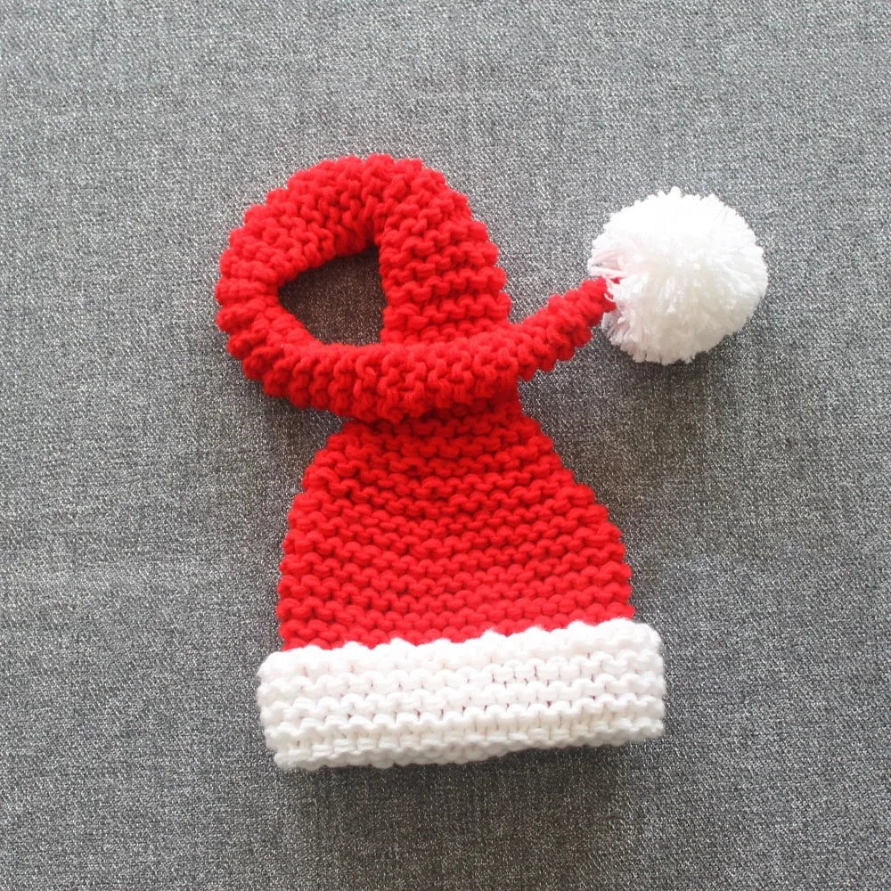 Christmas Theme Newborn Photography Props Soft Knitted Red Long Tail Fur Ball Christmas Hat Studio Baby Photoshoot Accessories