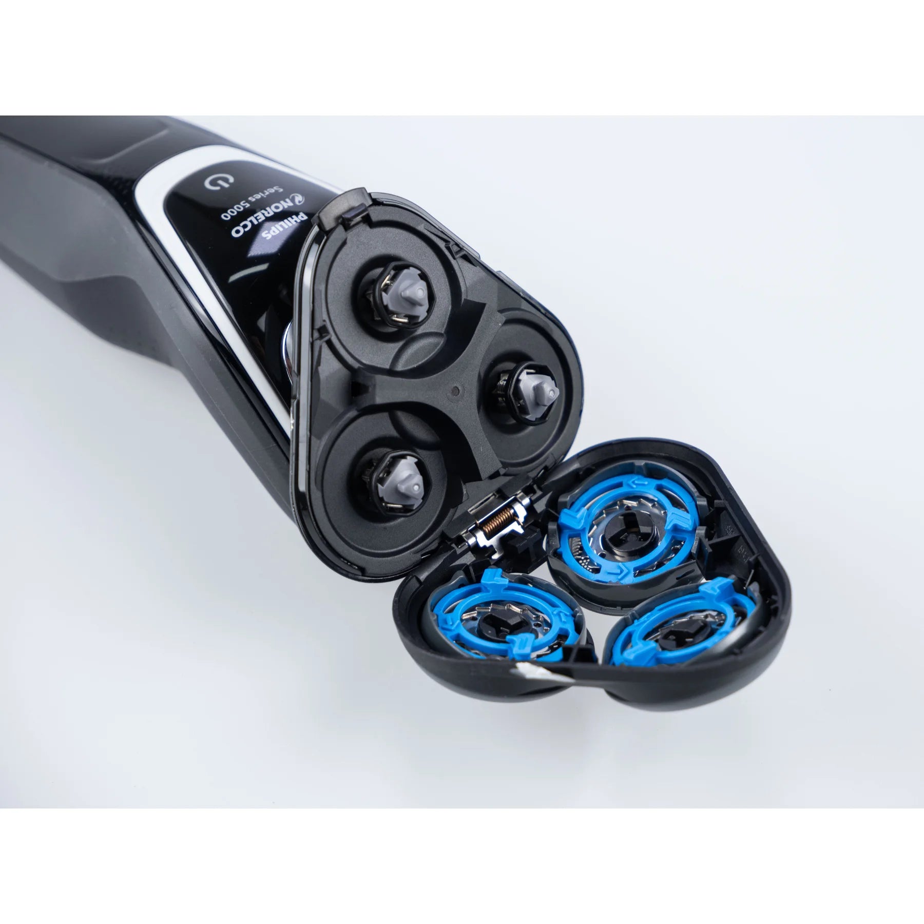 Philips Norelco Razor Shaver  series 5000 S5210, Wet & Dry, No original packaging, Quick Charge,  MultiPrecision Blade System