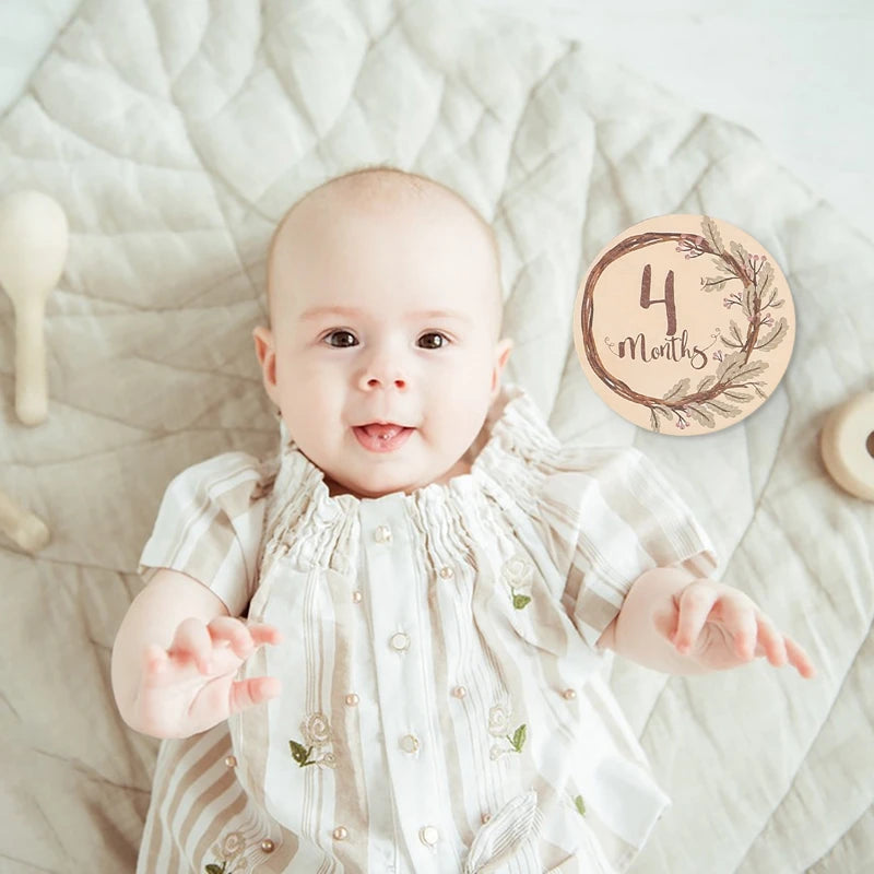 Baby Wooden Monthly Memorial Milestone Cards Flower Monthly Newborn Engraved Age Photography Accessories Baby Birthing Gift