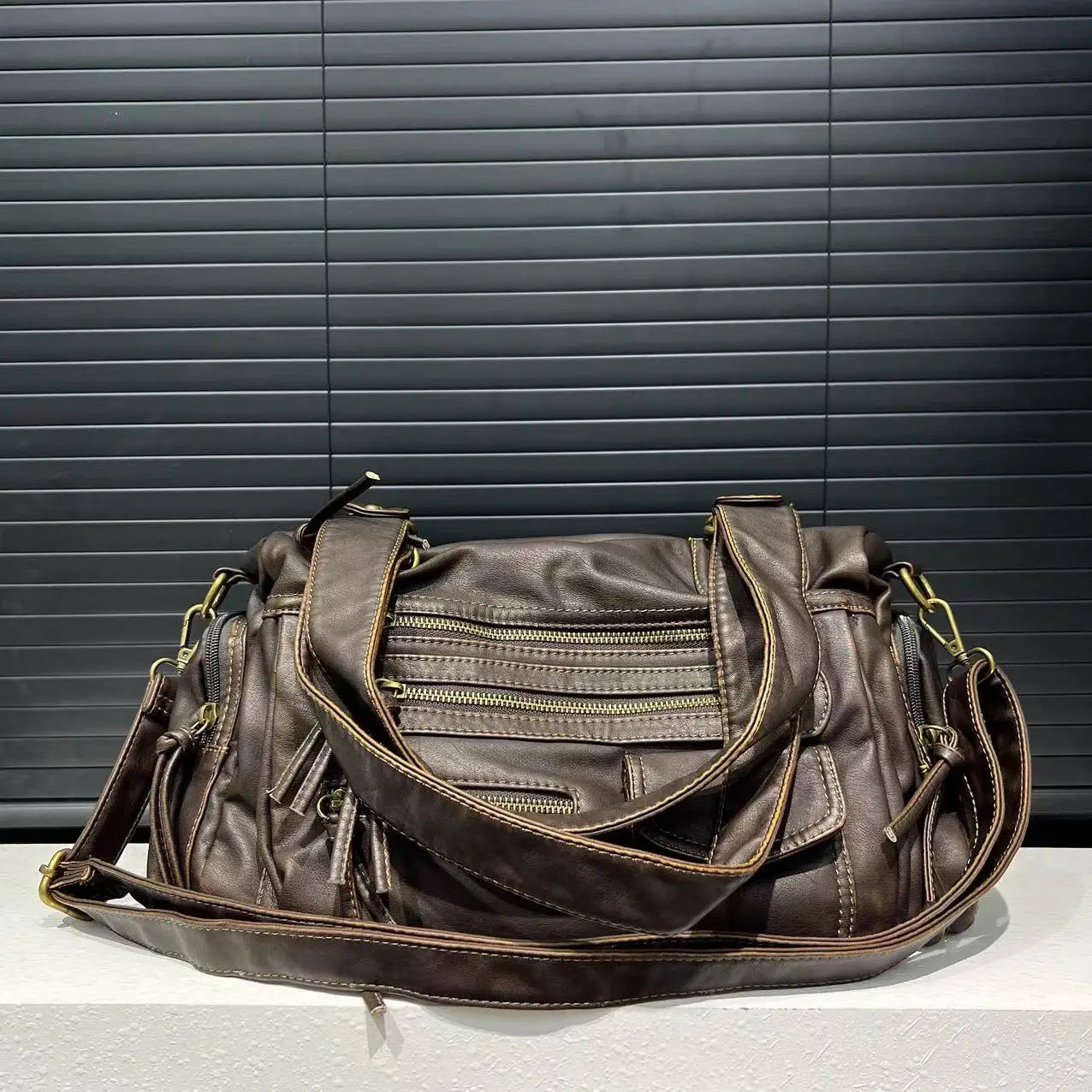 Y2K Hot Girl Single Shoulder Crossbody Bag Vintage Washed Leather Motorcycle Bag Large Capacity Multi Pocket Bag