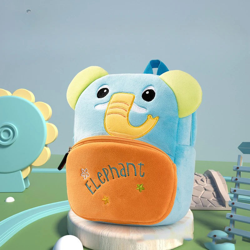 Popular Plush Backpack for Kindergarten Boys and Girls Children's Backpack for Babies Anti Lost Backpack for Babies Super Cute