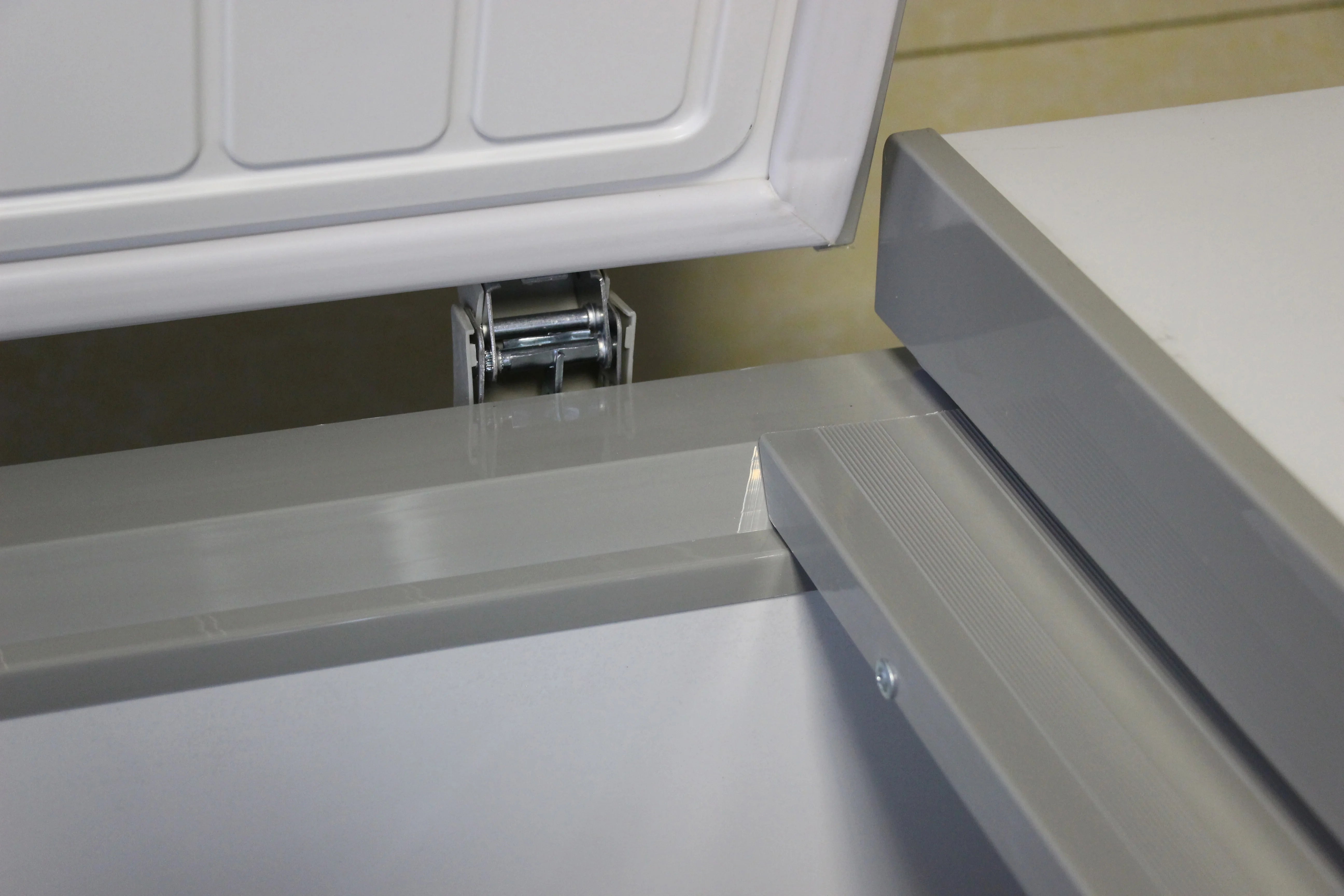 Commercial Top Opening Glass Door Fridge Kitchen Equipment Deep Freezer Refrigerator 2025