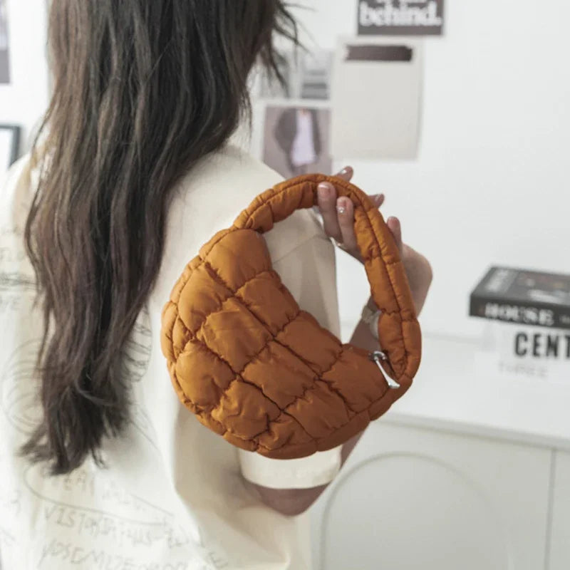 Candy bag Fashion Mini Puffer Tote Bag Quilted Circle Phone Purse  Elegant  Soft Nylon Padded Key Pouch Simple Trend Handbag