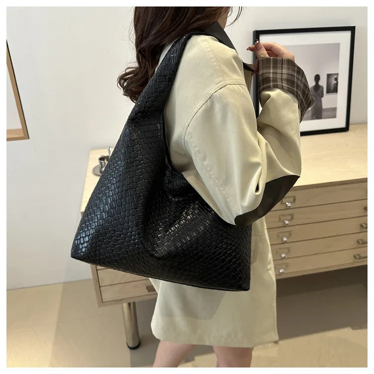 Simple Retro Shoulder Bag，Minimalist Hobo Bag，Work Bag Women，Large Tote Bags for Ladies，Bag Ladies Elegant，Grocery Bag