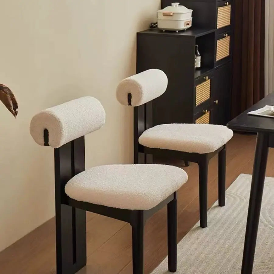 Nordic French Vintage Solid Wood Dining Chair - Mid-Century Retro Backrest Hippo Chair for Home, Living Room & Vanity