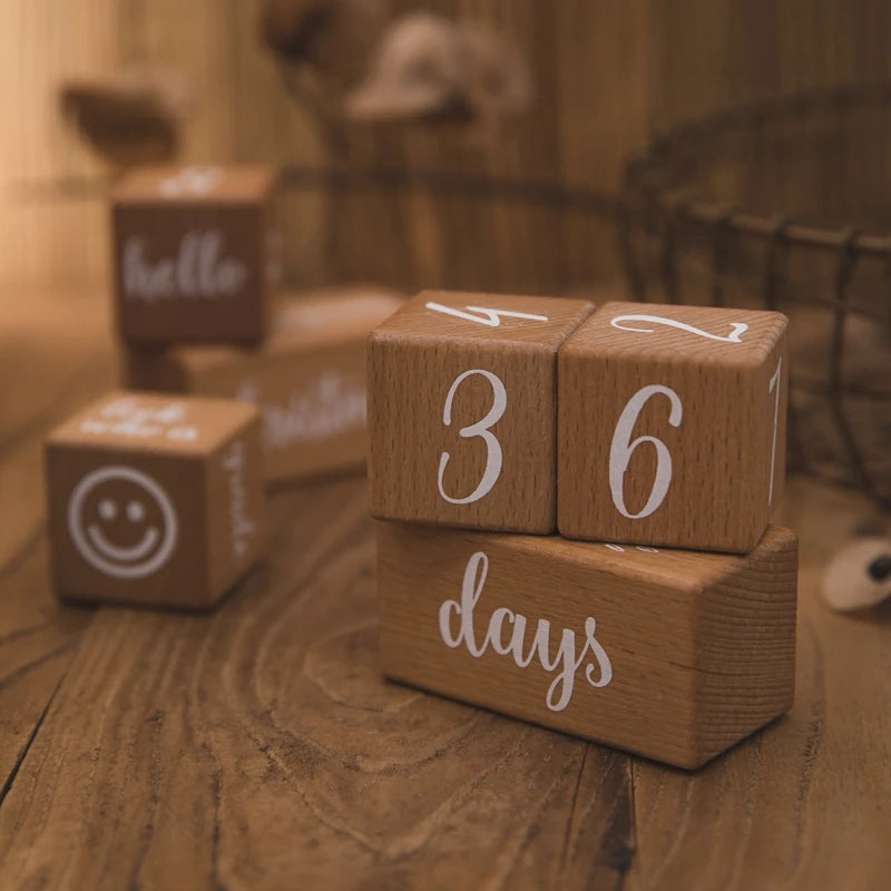 7pcs/set Wooden Baby Month Milestone Digit Record Card Newborn Birthday Gift Souvenir Baby Photo Photography Accessorie With Box