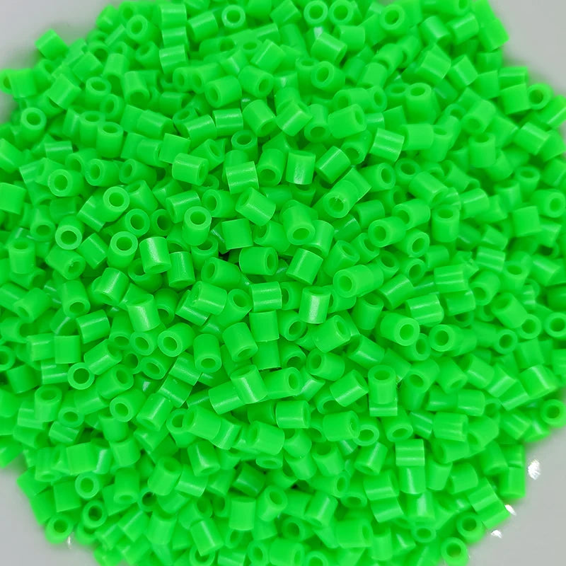 Fuse Beads 1000pcs 5MM 3D Pixel Puzzle Iron Beads Handmade Crafts Decor DIY Make Puzzle Toy High Quality Melting Beads