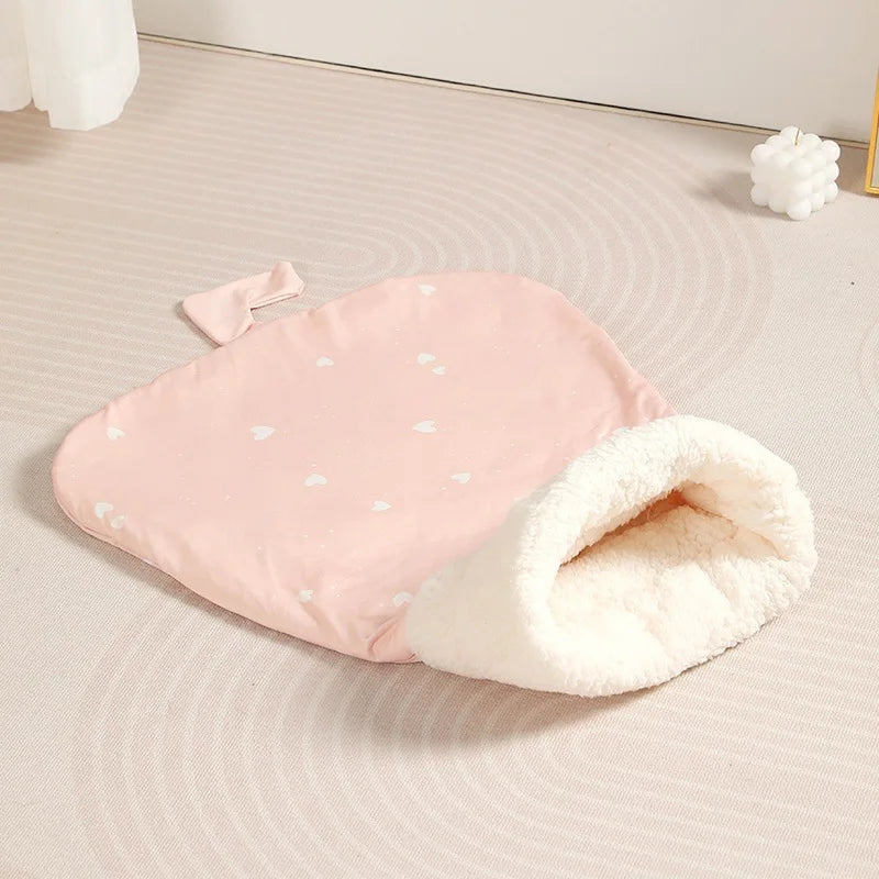 Cat Sleeping Bag Soft Cuddly Fluffy Feel Thickened Pet Pocket Type Quilt Bed Kitten Puppy Soft Comfortable Warm Nest Pet
