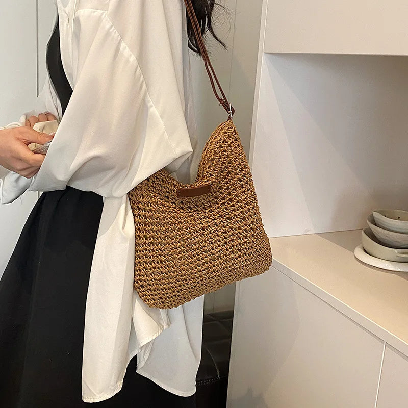 Bohemian Straw Beach Bags For Women High Capacity Handmade Shoulder Bag Casual Woven Totes Bag Shopping Clutch Handbag Purse